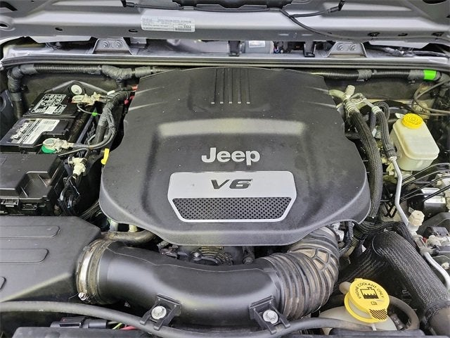 2017 Jeep WRAN Base